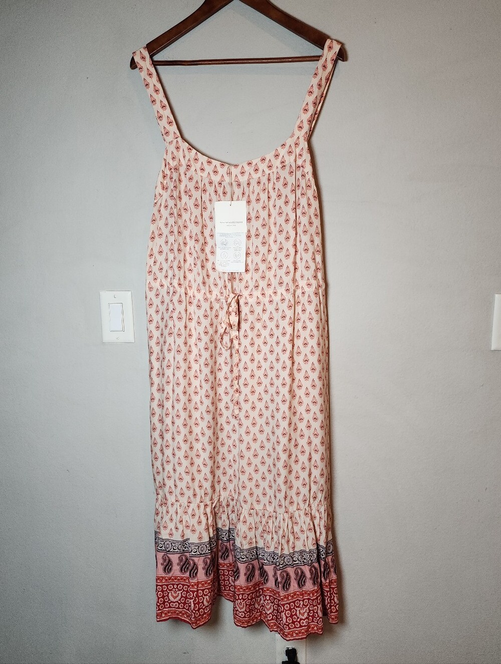 NWT 100% Rayon Sleeveless Summer Dress Drawstring Waist Pockets Beachlunchlounge